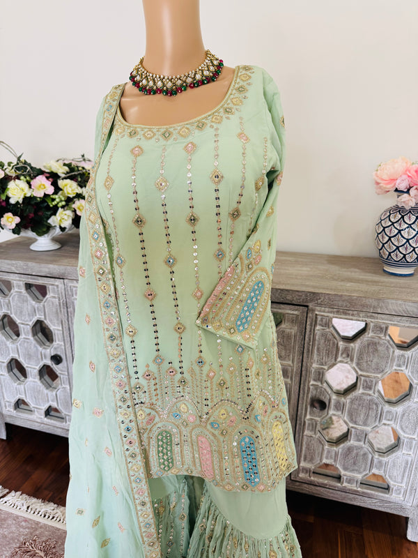 Garara suit