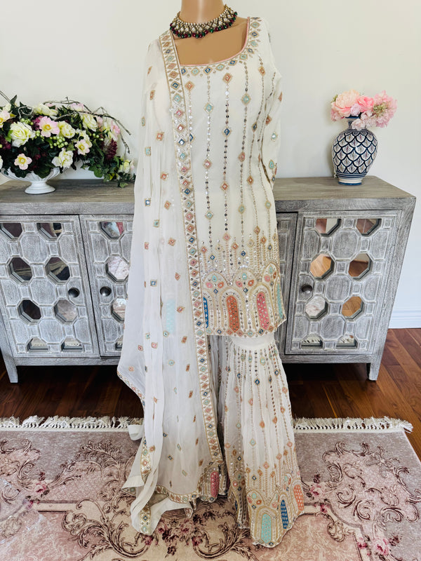 Garara suit