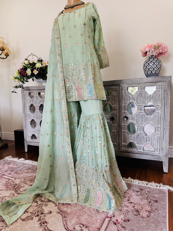 Garara suit