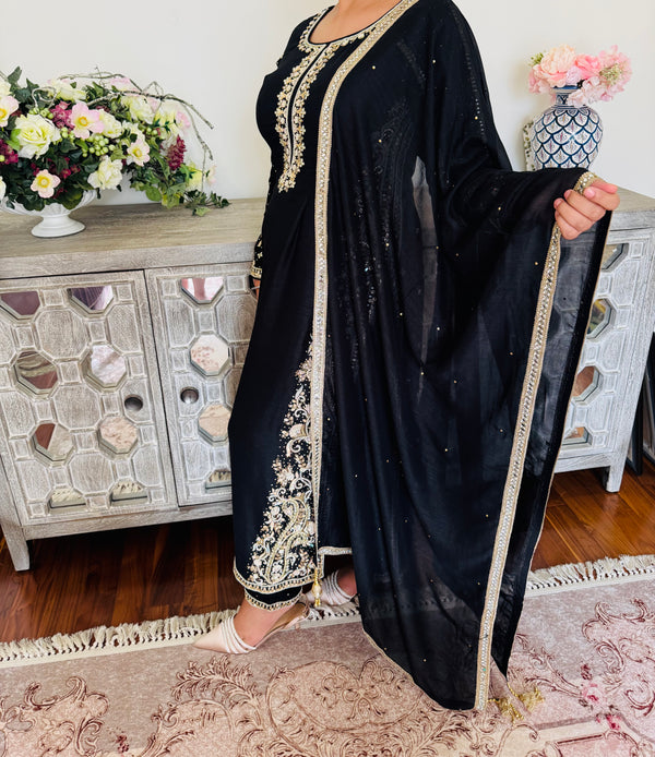 Hand embroidered pant suit