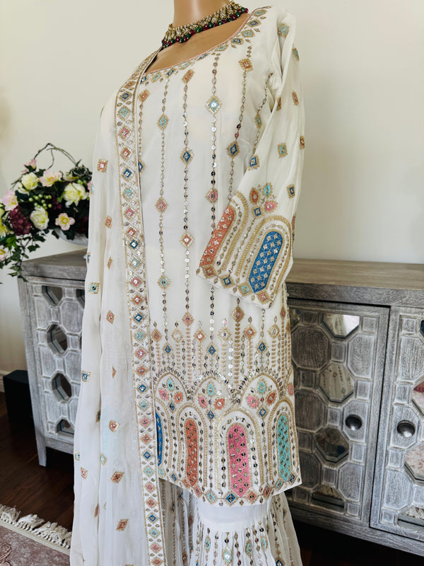 Garara suit