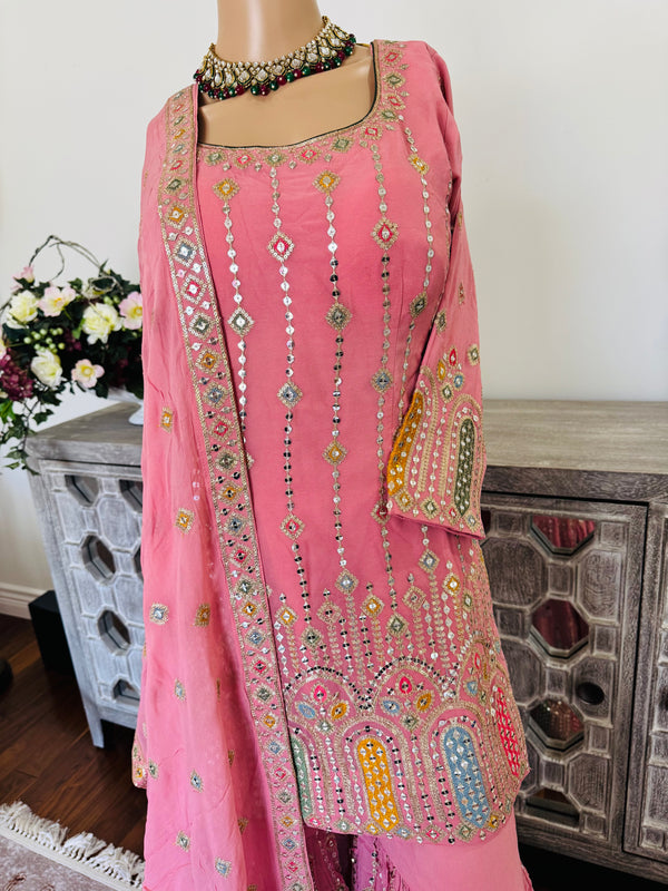 Garara suit